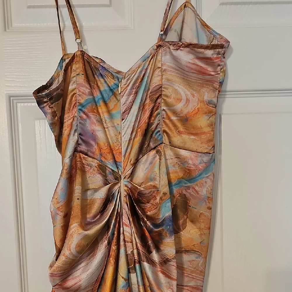 PrettyLittleThing Marble-Print Asymmetric Slip Dress - Peach, Blue & Cream - Picture 5 of 7